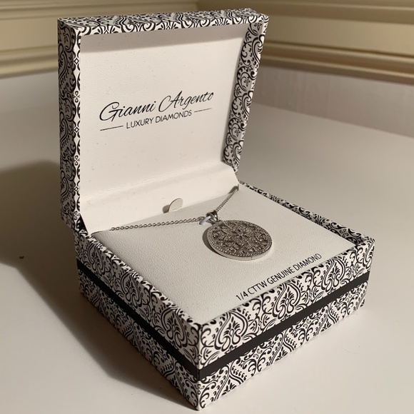 Gianni Argento Diamond Snowflake Necklace - Picture 3 of 5